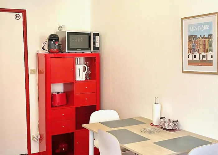 Le Cheval De Au Coeur Du Centre équestre