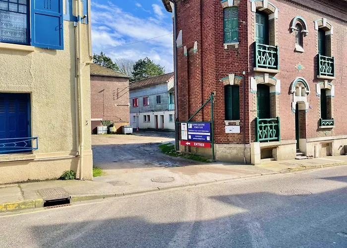 Le Cheval De Au Coeur Du Centre équestre Mers-les-Bains